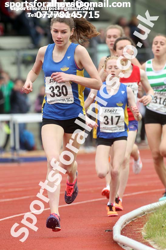 Girls under-15s 1500 metres, North Eastern Track and Fields Champs., Middlesbrough. Photo: David T. Hewitson/Sports for All Pics